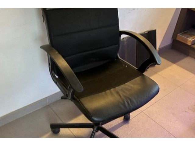 2 bureaustoelen ikea - afbeelding 2 van  5