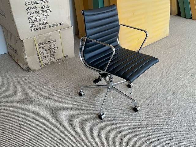 2 bureaustoelen - afbeelding 1 van  8