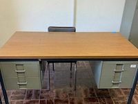 2 burelen met 2 stoelen - afbeelding 2 van  3