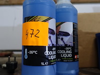 2 bussen koelvloeistof - afbeelding 1 van  2