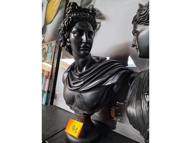 2 bustesculpturen (+/- 55 cmh) - afbeelding 2 van  8