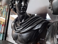 2 bustesculpturen (+/- 55 cmh) - afbeelding 2 van  8