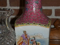 2 chinese vazen en 1 kristallen vaas - afbeelding 3 van  4