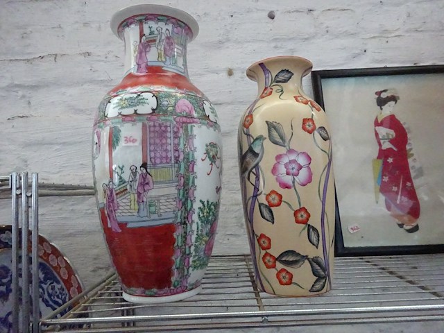 2 chinese vazen hoogte 33cm en 40cm - afbeelding 1 van  4