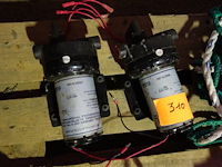 2 circulatiepompen - afbeelding 1 van  1