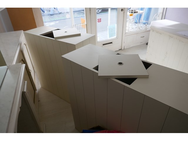 2 consolen - afbeelding 4 van  4