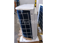 2 daikin buitenlucht-naar-water warmtepompen - afbeelding 1 van  9