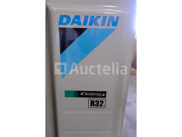2 daikin buitenlucht-naar-water warmtepompen - afbeelding 8 van  9