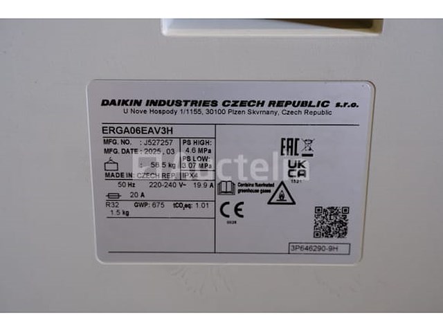 2 daikin buitenlucht-naar-water warmtepompen - afbeelding 9 van  9