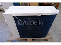 2 daikin buitenlucht-naar-water warmtepompen - afbeelding 3 van  10