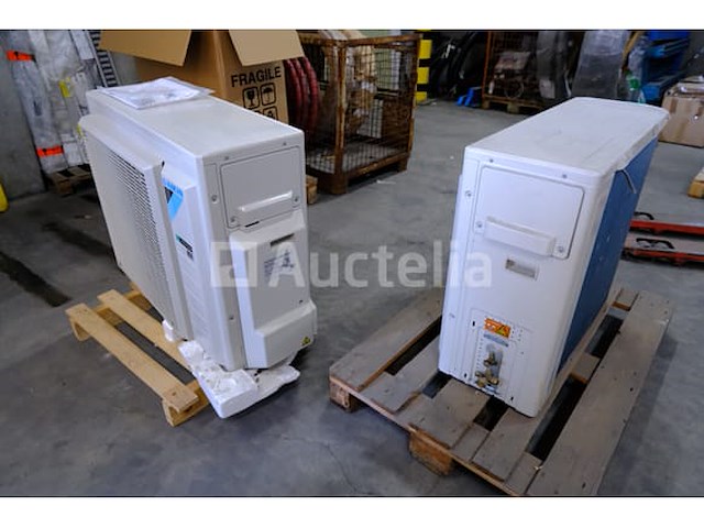 2 daikin buitenlucht-naar-water warmtepompen - afbeelding 6 van  10