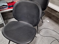 2 dan-form cloud eetkamerstoelen - afbeelding 1 van  3