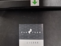 2 dan-form cloud eetkamerstoelen - afbeelding 2 van  3