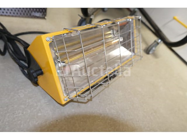 2 dantherm stralingskachels - afbeelding 8 van  9