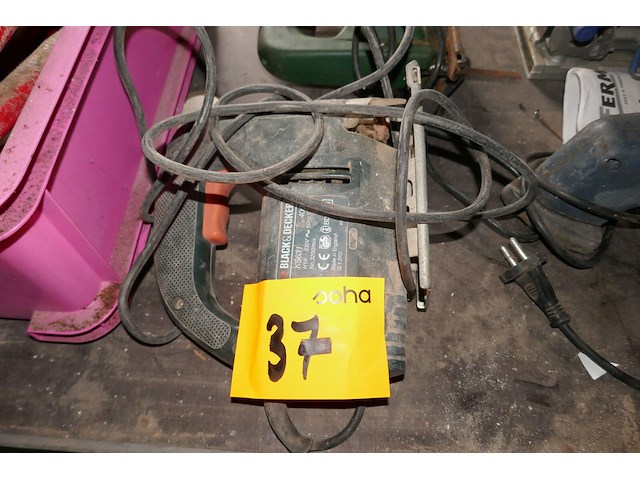 2 decoupeerzaagmachines - afbeelding 3 van  3