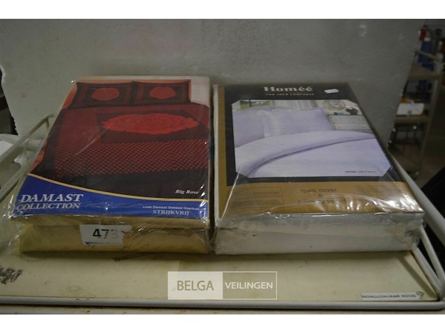 2 dekbedovertrekken 240x220cm - afbeelding 1 van  3
