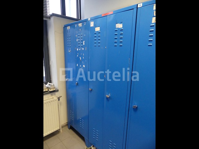 2 delbart garderobe/kluisjes - afbeelding 1 van  5