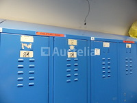 2 delbart garderobe/kluisjes - afbeelding 2 van  4