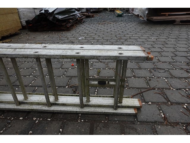 2-delig aluminium ladder - afbeelding 3 van  4