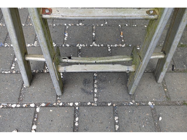 2-delig aluminium ladder - afbeelding 4 van  4