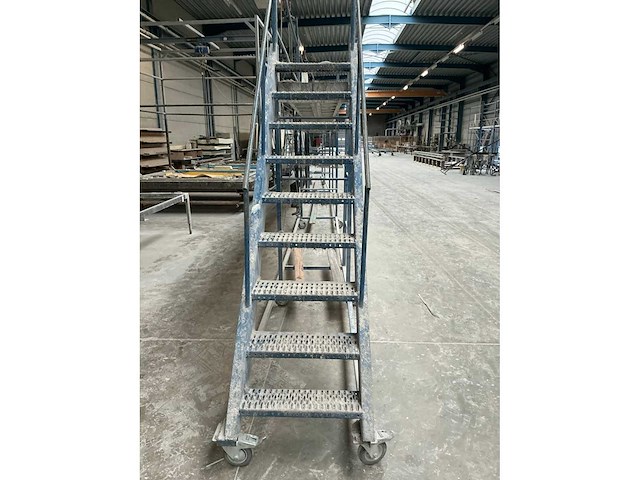 2 delig mobiel werkplatform - afbeelding 3 van  12