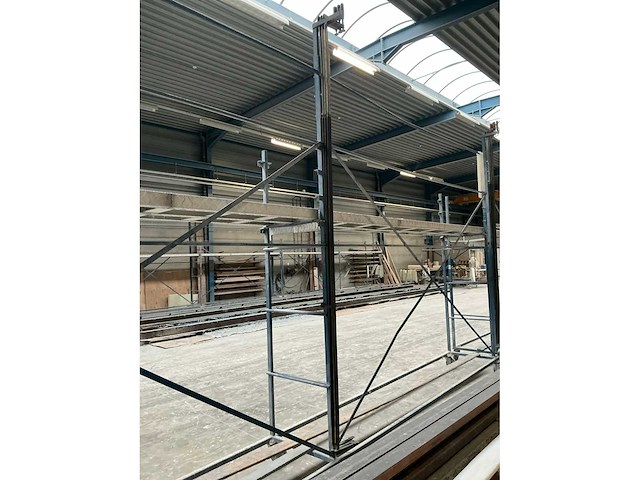 2 delig mobiel werkplatform - afbeelding 9 van  12