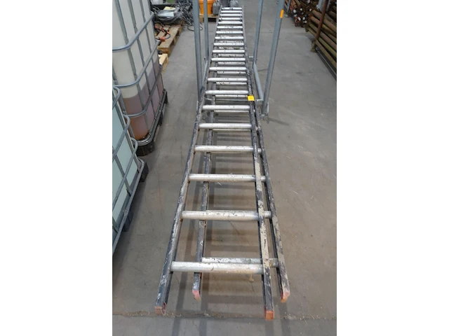 2-delige alu ladder altrex - afbeelding 1 van  2