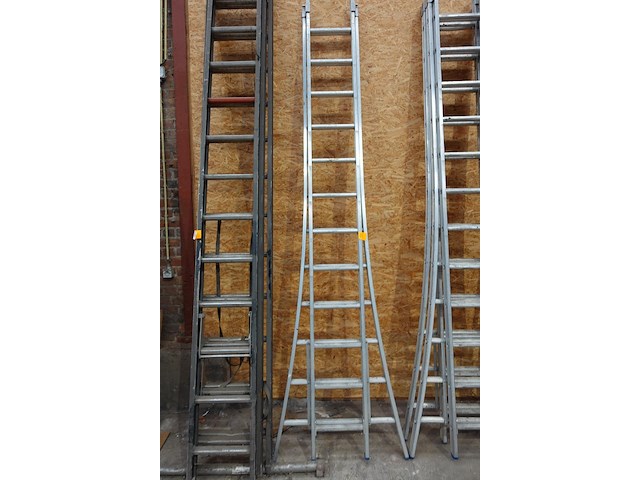 2-delige alu ladder - afbeelding 1 van  3
