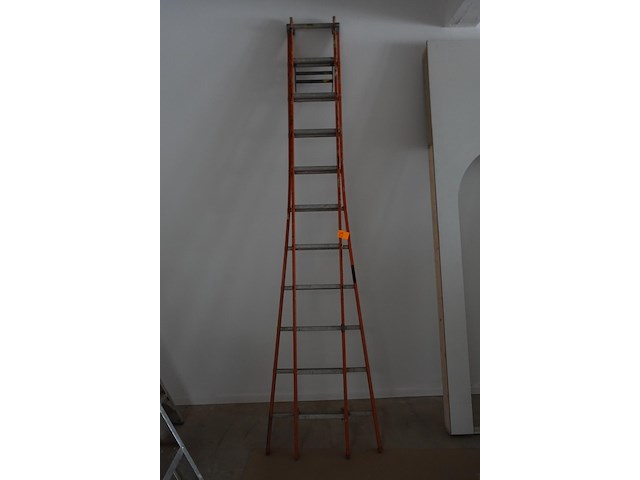 2-delige alu ladder - afbeelding 1 van  3