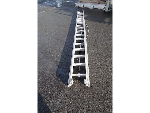 2-delige alu ladder - afbeelding 1 van  2