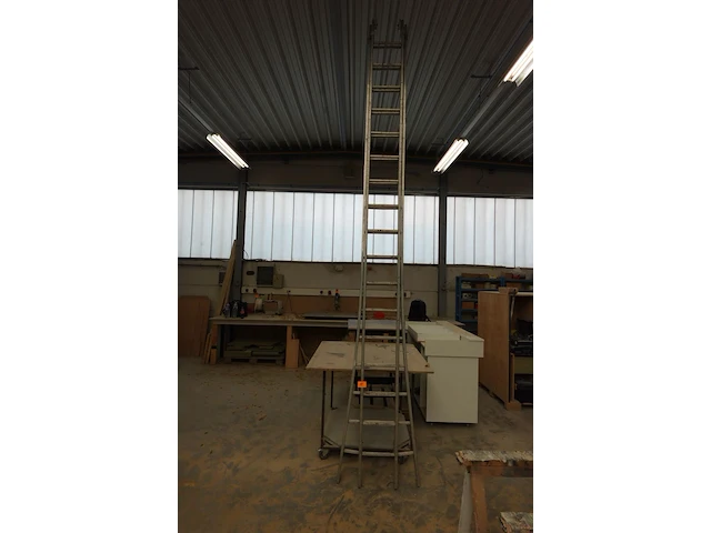 2-delige alu ladder - afbeelding 1 van  2