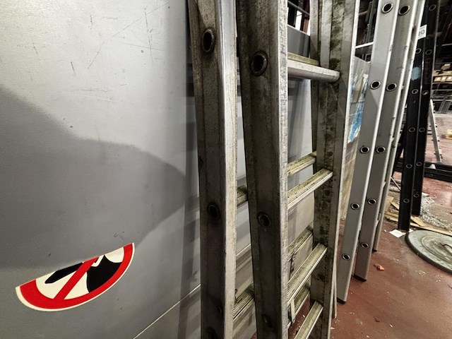 2-delige alu schuifladder - afbeelding 2 van  2