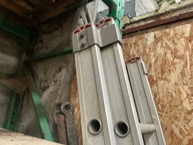 2 delige aluminium schuifladder - afbeelding 3 van  4