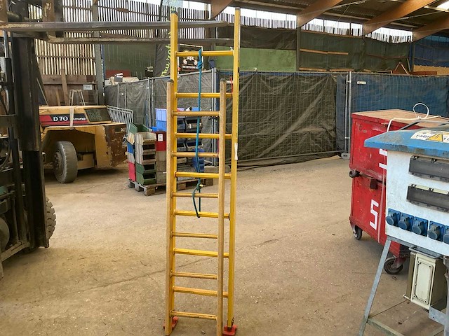 2-delige ladder - afbeelding 1 van  4