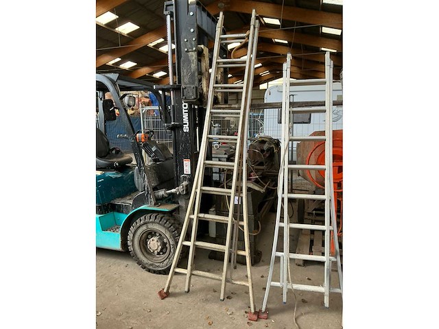 2 delige schuifladder (3x) - afbeelding 2 van  13