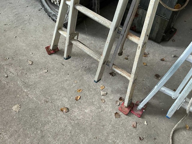 2 delige schuifladder (3x) - afbeelding 5 van  13