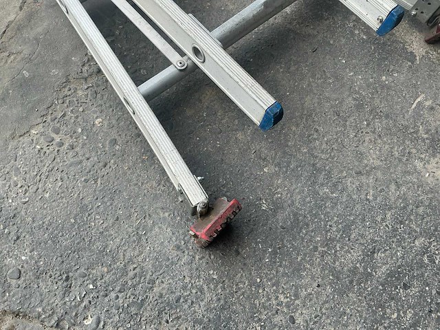 2 delige schuifladder - afbeelding 3 van  4