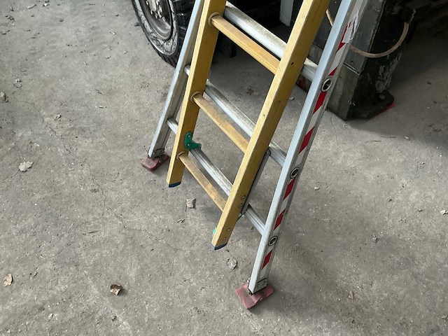 2 delige schuifladder - afbeelding 3 van  4