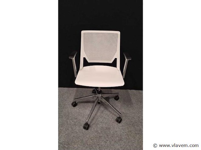 2 design vergadertafelstoelen haworth - afbeelding 2 van  7