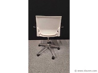 2 design vergadertafelstoelen haworth - afbeelding 5 van  7