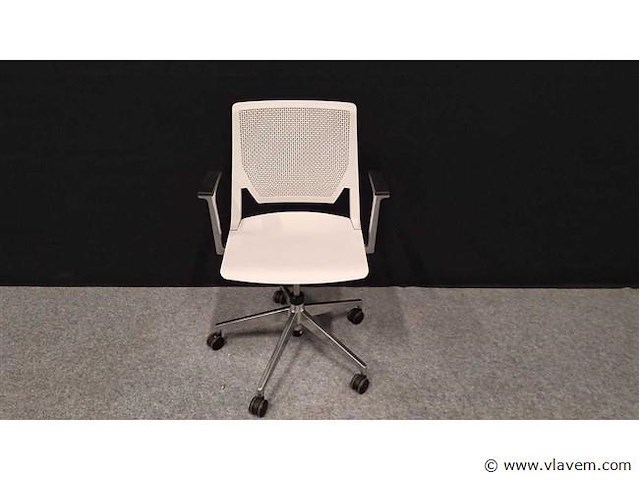 2 design vergadertafelstoelen haworth - afbeelding 1 van  7