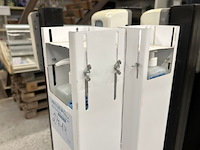 2 desinfectie dispensers - afbeelding 2 van  3