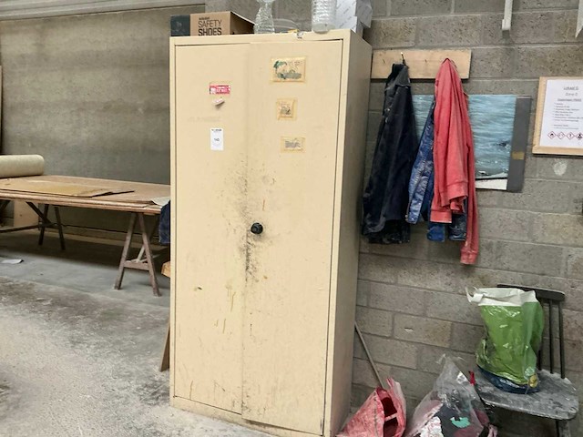 2-deurs archiefkast - afbeelding 1 van  4