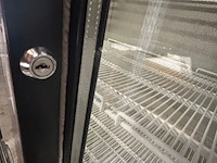 2-deurs flessenkoeler ugur - afbeelding 6 van  14