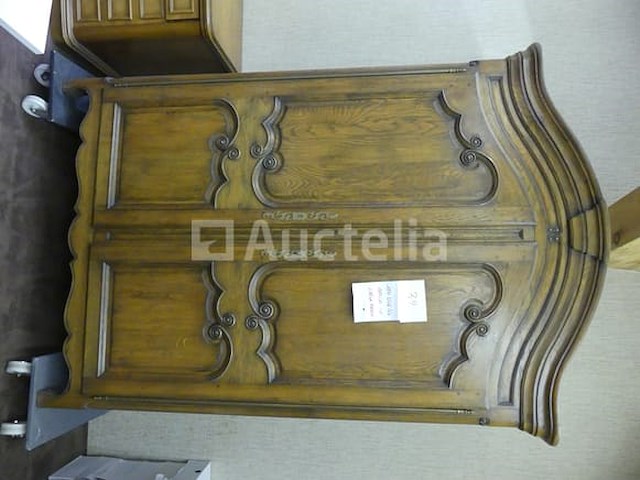 2-deurs kast van massief eikenhout - afbeelding 1 van  3