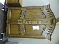 2-deurs kast van massief eikenhout - afbeelding 1 van  3