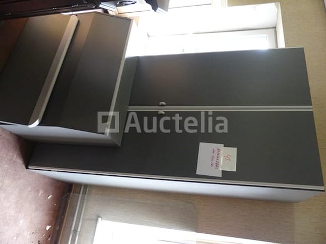 2-deurs kledingkast - afbeelding 3 van  3