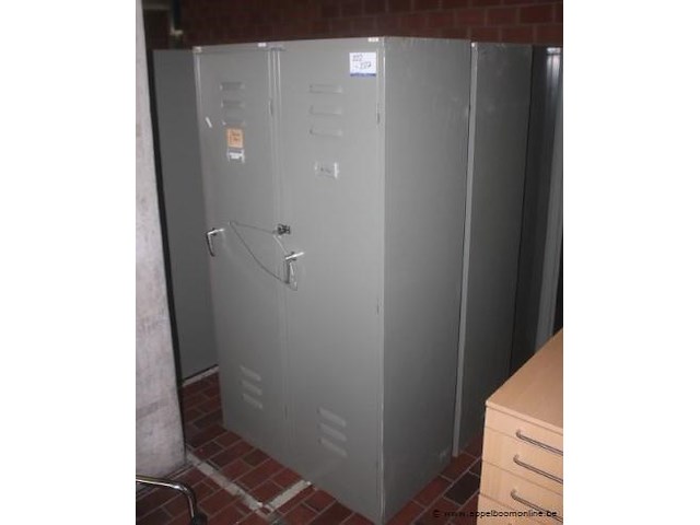 2-deurs lockerkast - afbeelding 1 van  1