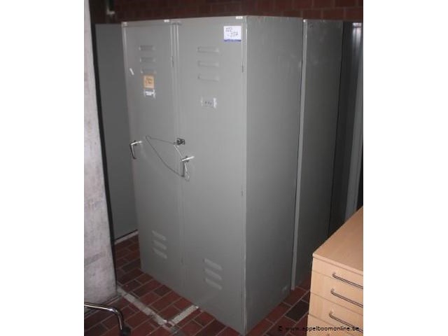 2-deurs lockerkast - afbeelding 1 van  1