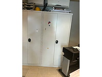 2-deurs metalen archiefkast (2x) - afbeelding 4 van  4